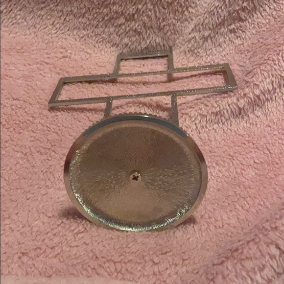 Cross Earring Stand - Picture 3 of 3